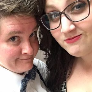 Meet your Posher, Cara